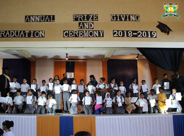 LPS_GraduationPics_Primary_31